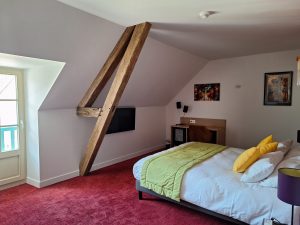 Aménagement de chambres d'hotel par architecte en puisaye