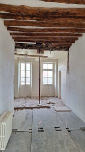 Lire la suite à propos de l’article Chantier en cours: aménagement d&rsquo;une maison existante